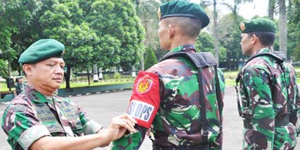 tni, tentara nasional indonesia, militer indonesia
