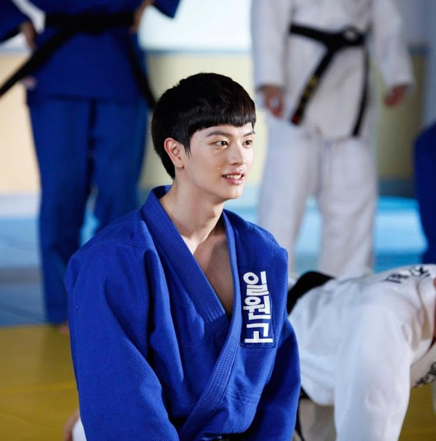 첫사랑 기억조작하는 남아이돌들 | 인스티즈