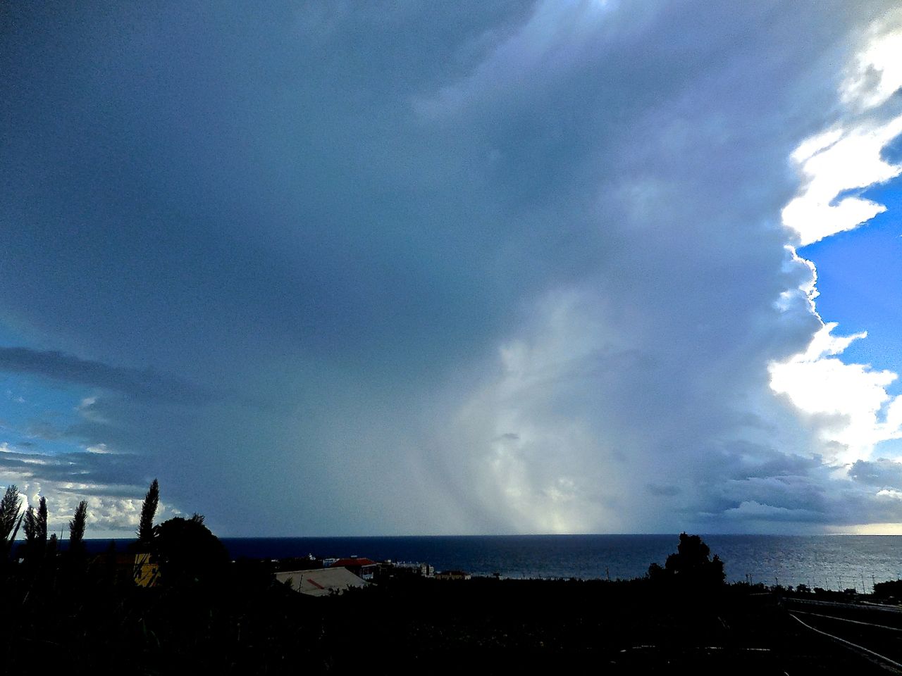 LA GOMERA ISLAND (Canary Islands): Severe weather alert: Heavy rain predicted1280 x 960