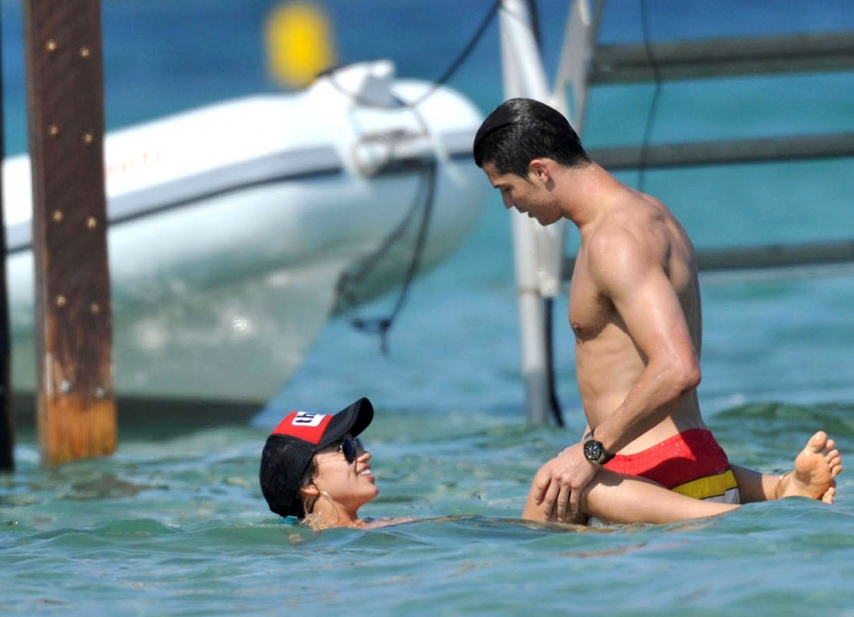 Роналду на пляже Роналду на пляже