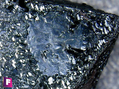 martita-minerales-bajo-el-microscopio