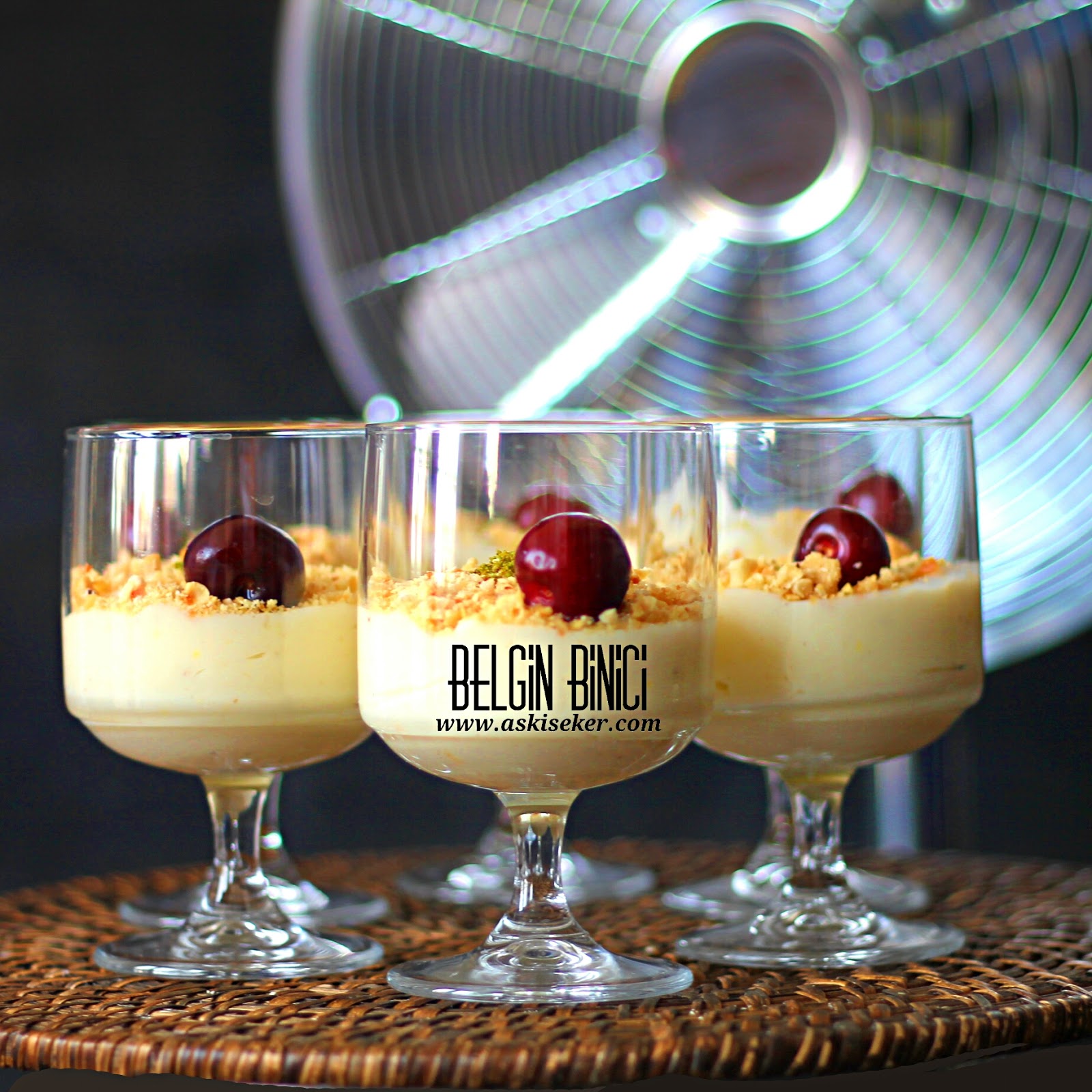 MUZLU PUDİNG (EV YAPIMI) MUHALLEBi TARiFi / Belgin Binici Tarifleri