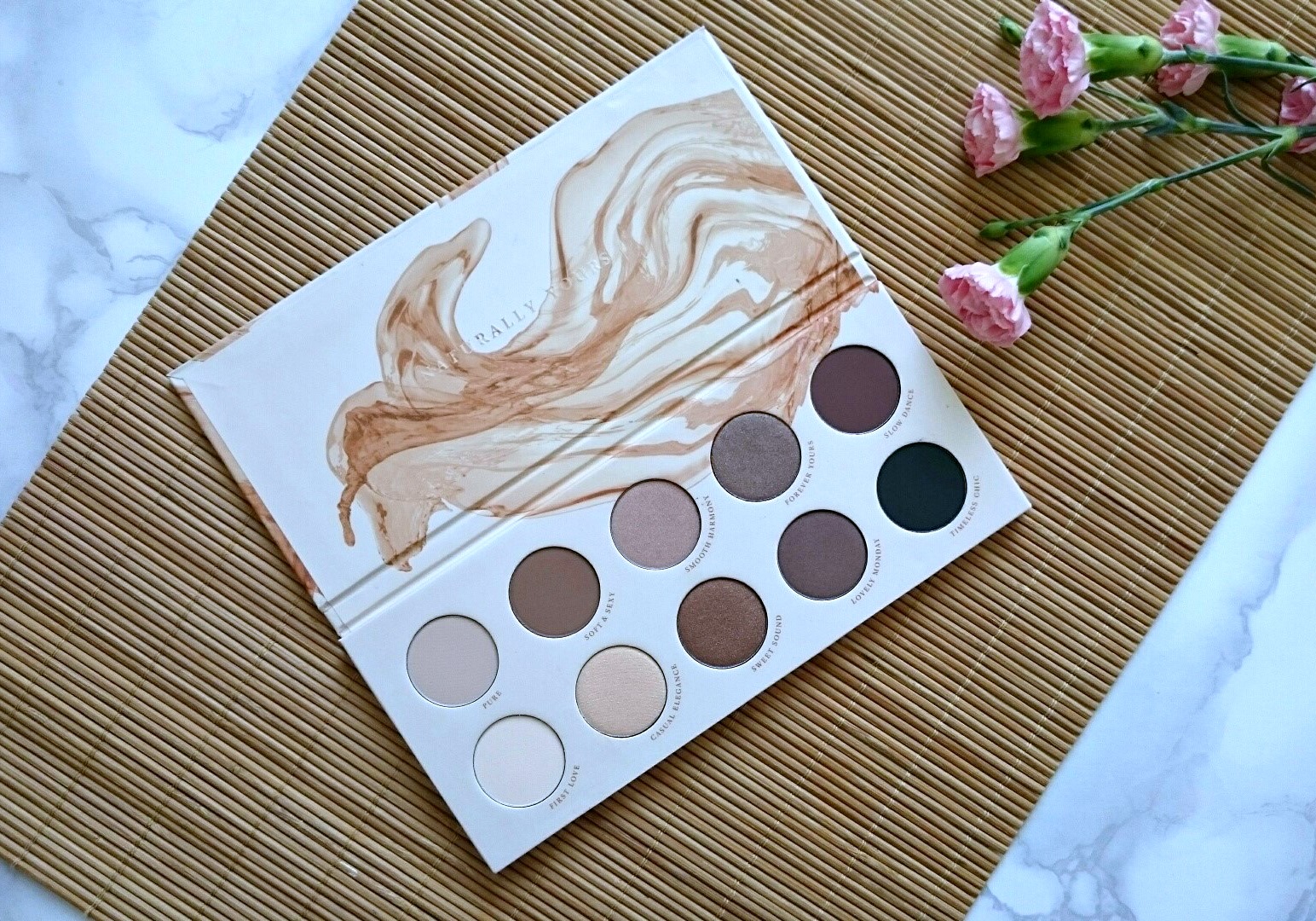 Zoeva Naturally Yours palette