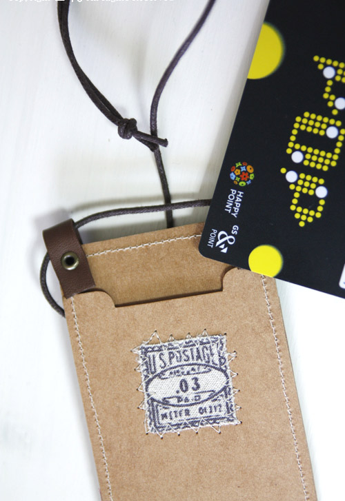 Gift Card holder with kraft tex paper. DIY tutorial in pictures.