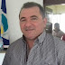 Caminhonete que transportava prefeito de Pedro do Rosário capota e vai parar dentro de açude, em estrada de Viana