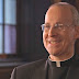 Membro do Vaticano, padre sugere que alguns santos podem ser gays