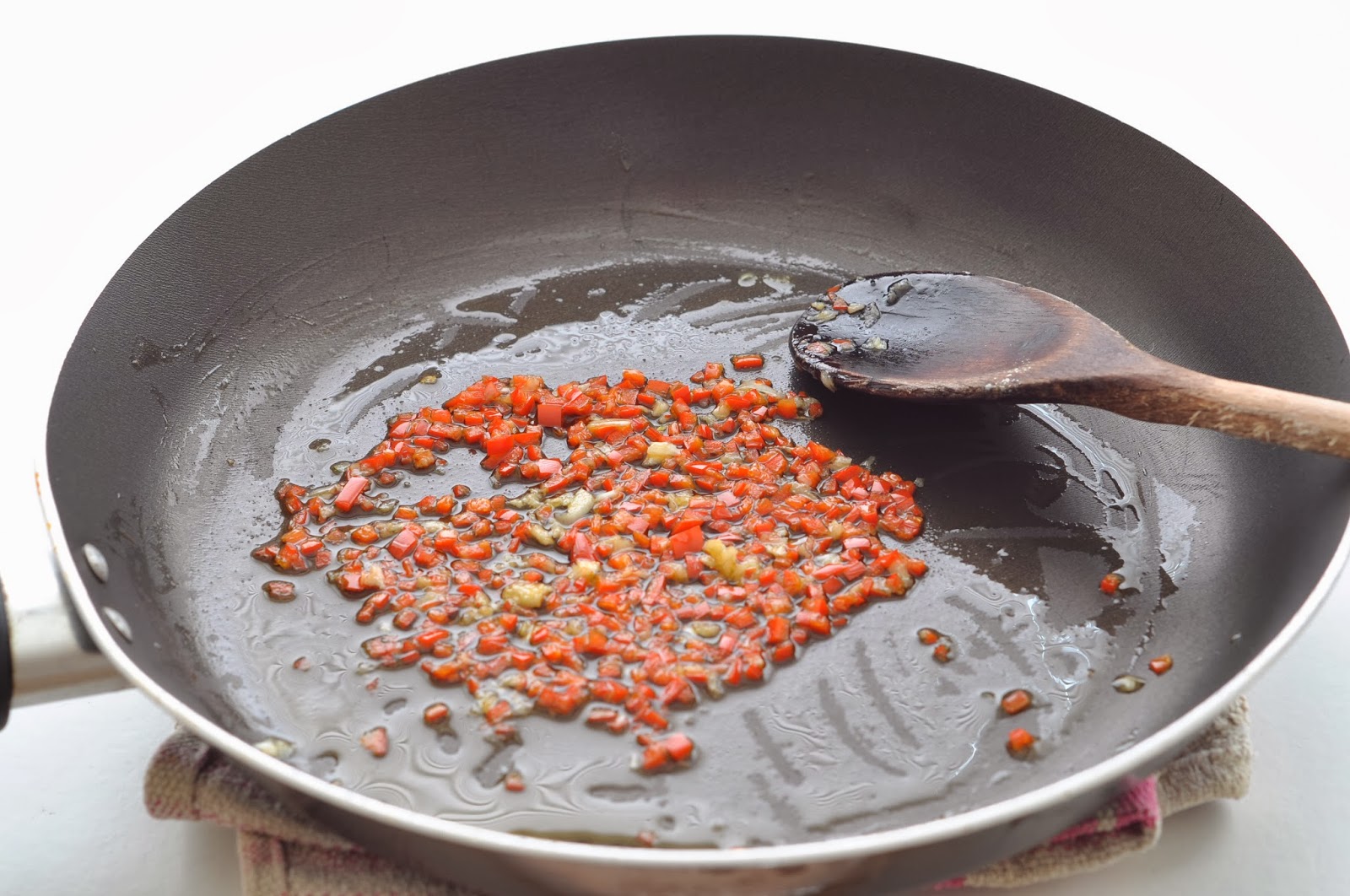 Simple Food Sweet Chilli Dippers with Cream Cheese Dip