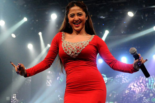 Lirik Lagu Damgdut Indah Pada Waktunya Dewi Persik Lirik Lagu Damgdut Indah Pada Waktunya Dewi Persik