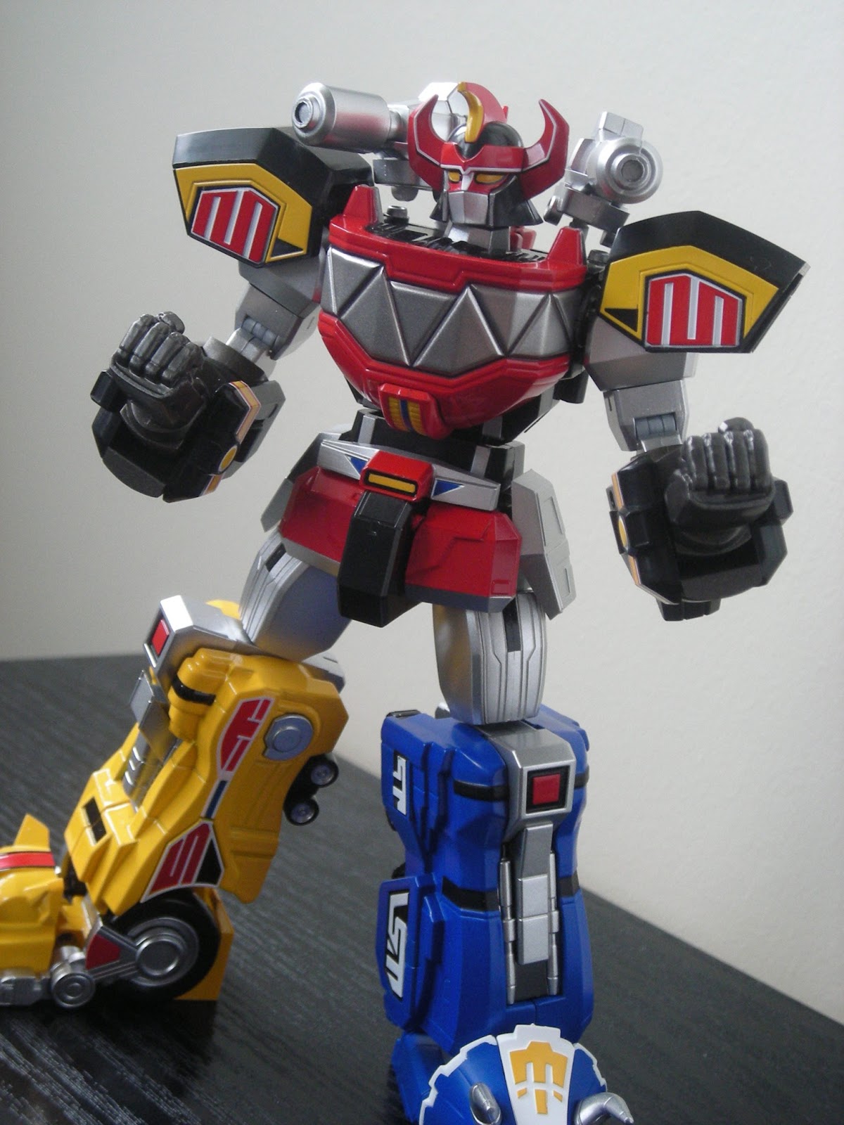 chogokin figures