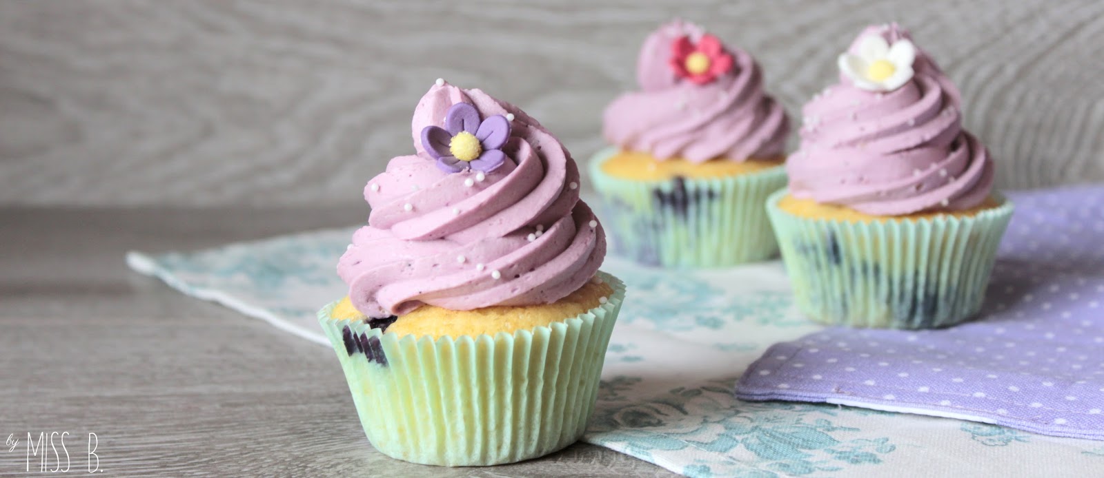 Miss Blueberrymuffin&amp;#39;s kitchen: Miss Blueberrymuffin&amp;#39;s Cupcakes