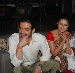 Raman & Ishita Yeh Hai Mohabbatein HD Wallpapers