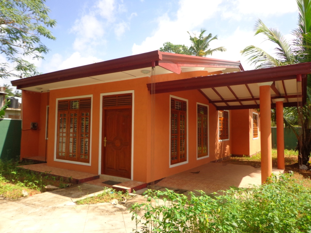 Properties in Sri Lanka (967) A Brand New House for Sale Panadura