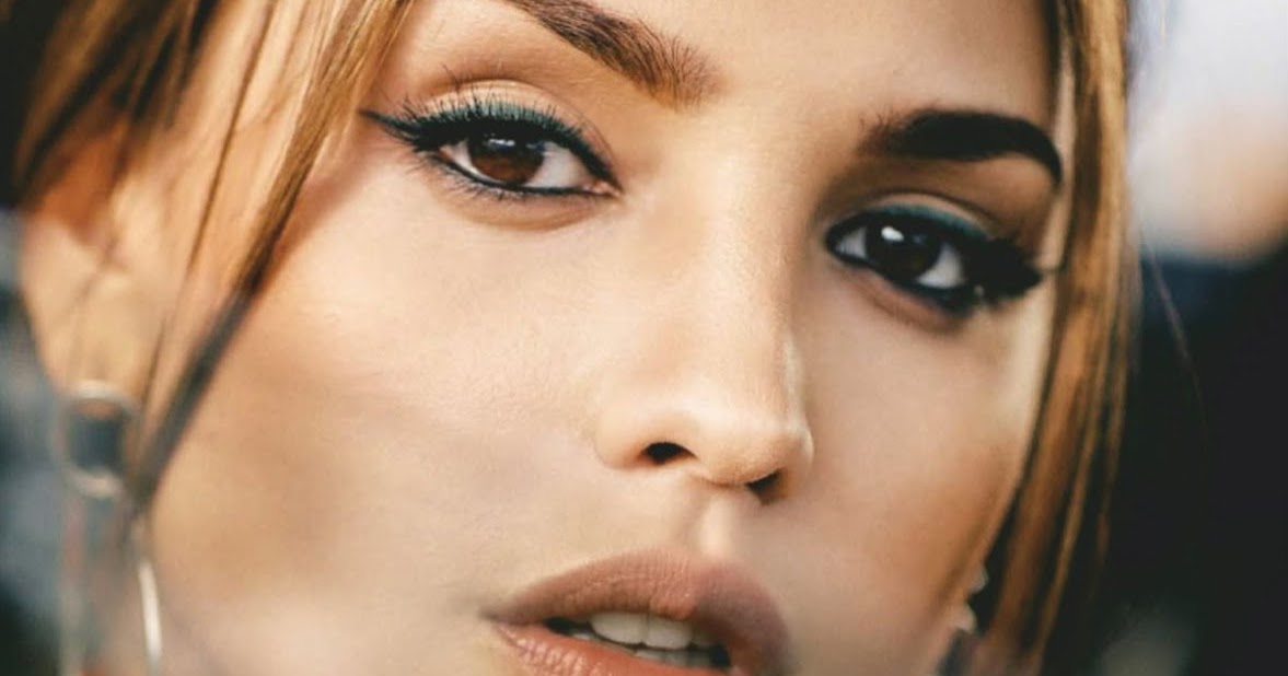 Eiza Gonzalez Photoshoot for Hola Magazine USA March 2019 - Top 10 Ranker
