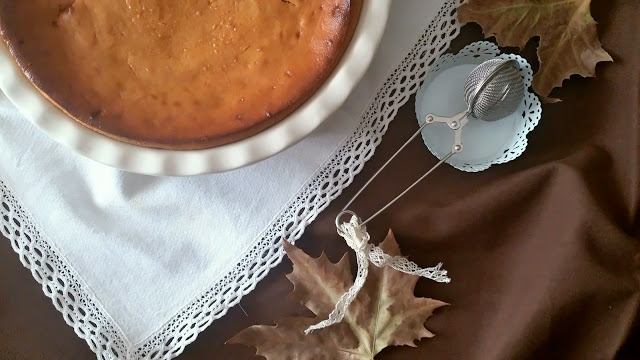 Tarta de batata asada y chocolate blanco. Receta de otoño con boniatos camote papa dulce. Horno. Recetas sencillas y bonitas. Cuca. Postre, merienda.