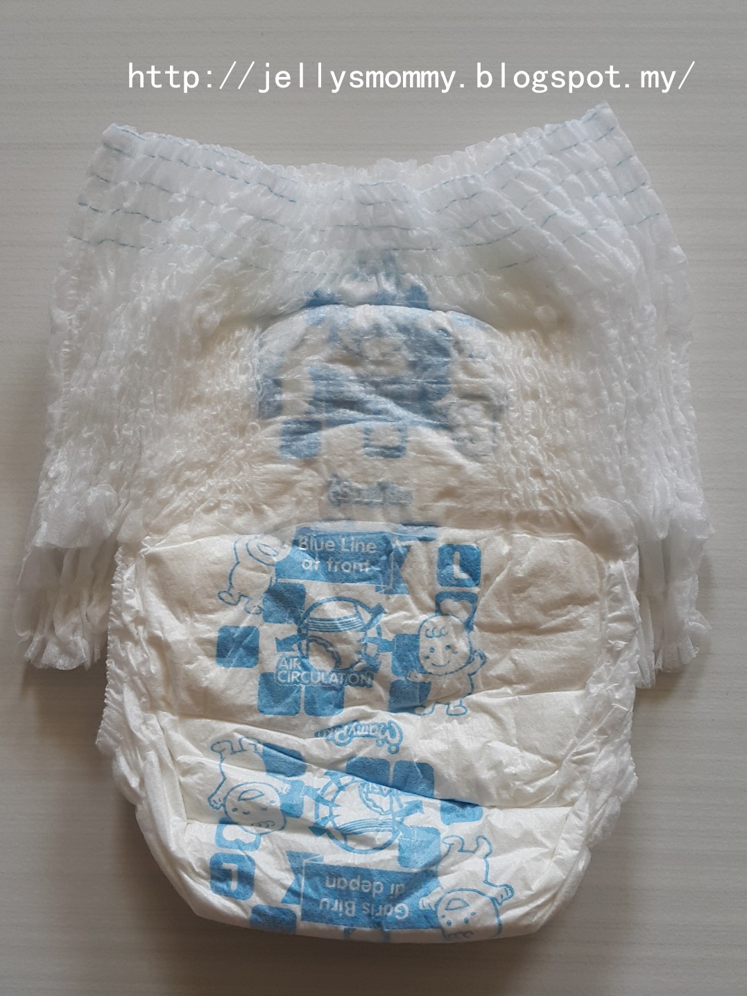 A little bit of Everything Disposable Diaper Review (Mamy Poko Easy