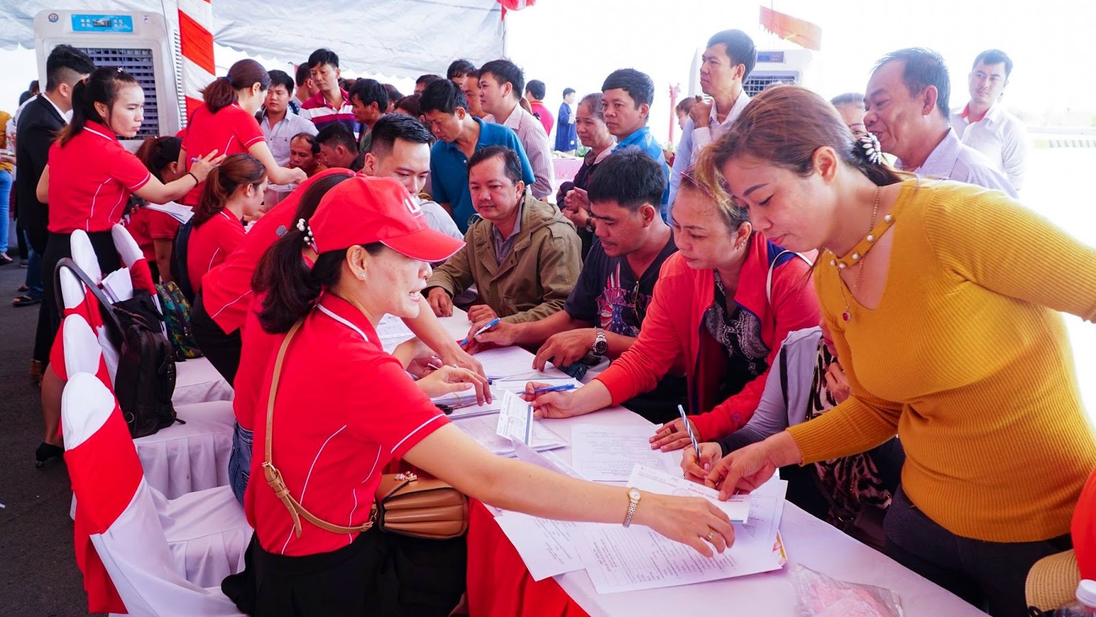 Mở bán viva 2019