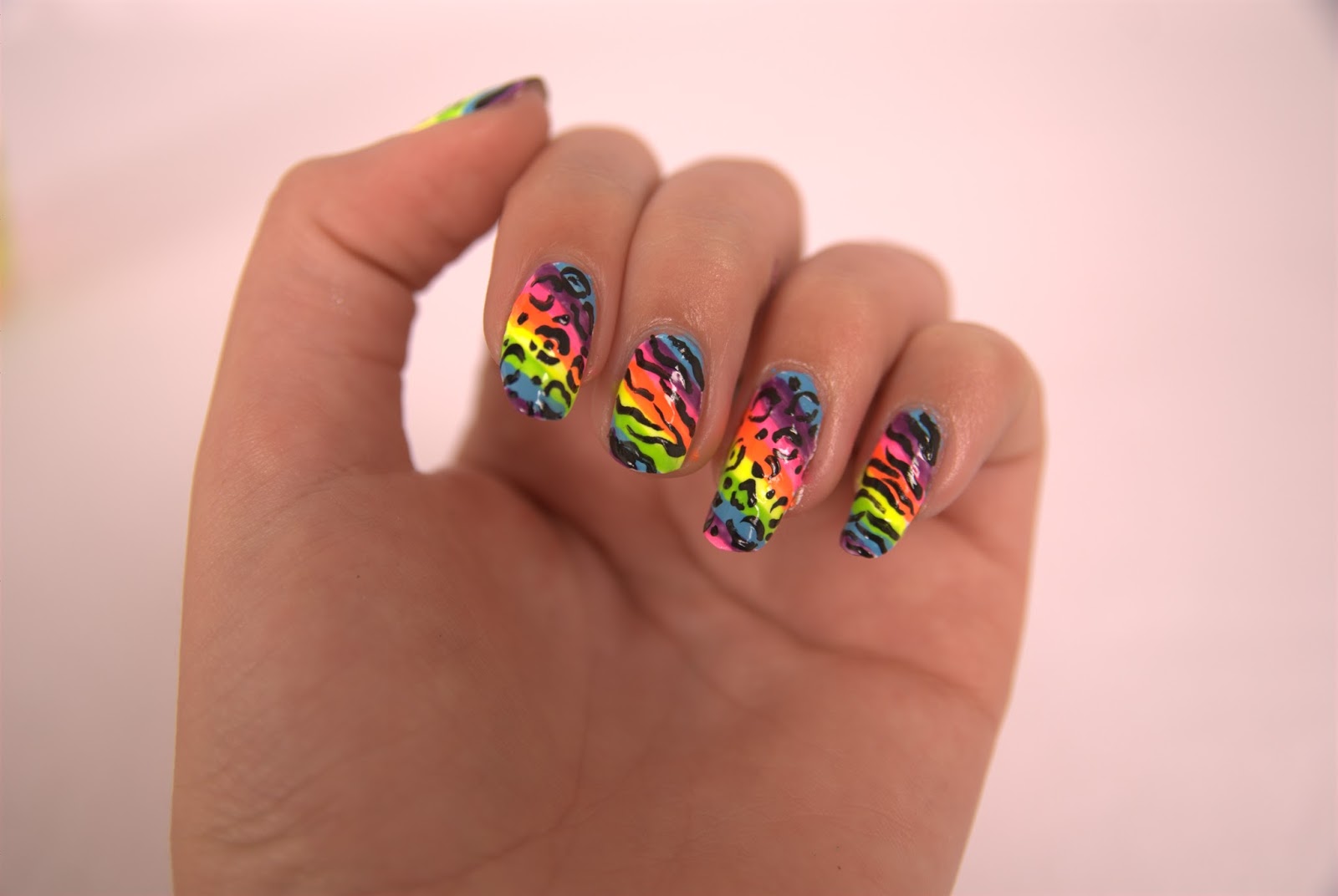 Nail Art Neon Zebra Panter Print Nail Art