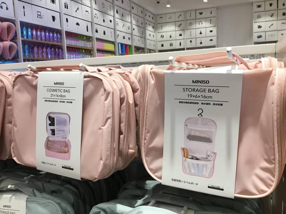 miniso suitcase