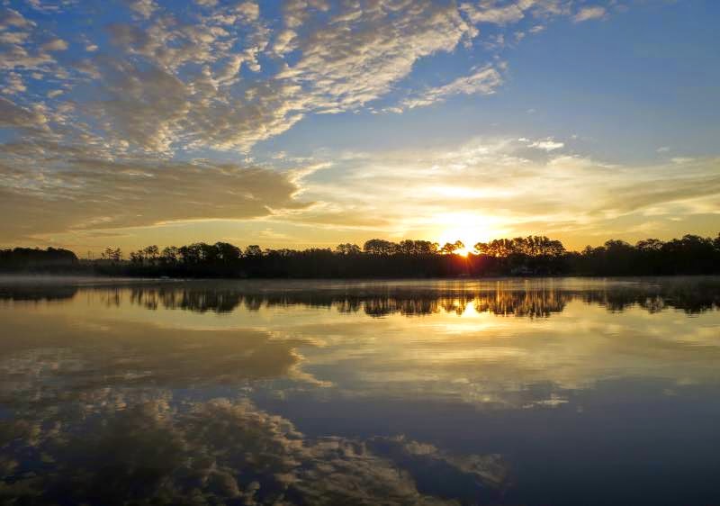 Cruising the ICW with Bob423 Swan Point Marina at a dock