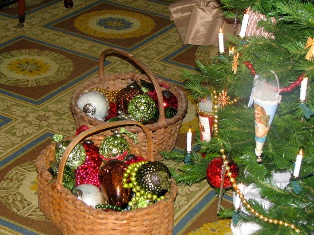 Morning Musings A Tasha Tudor Christmas Celebration