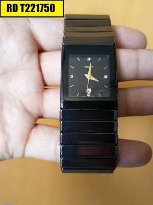 Đồng hồ nam mặt vuông Rado T221750 Đồng hồ nam mặt vuông Rado T221750