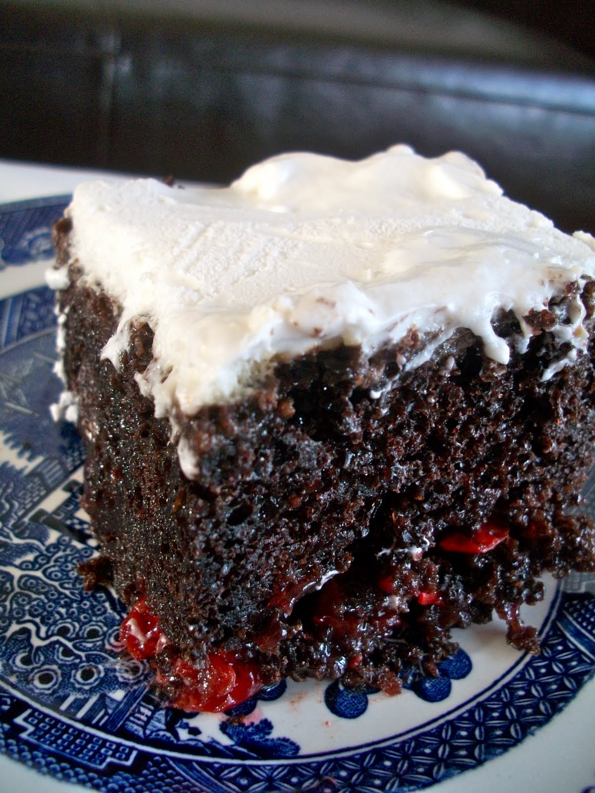 chocolate cake mix cherry pie filling recipe