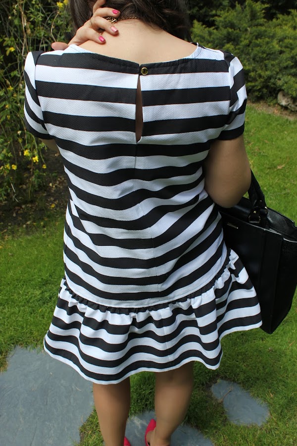 Cómo hacer vestido corto de rayas para el verano