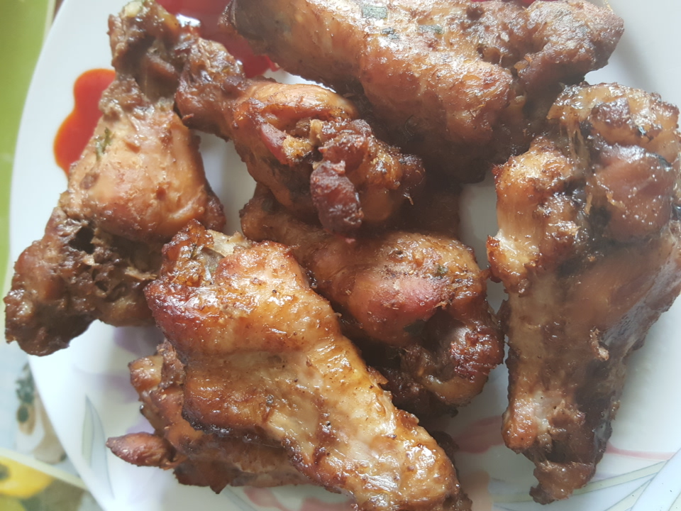 Catherine's Cooking cathteops Chicken Wings (Pan fry/Oven Baked)