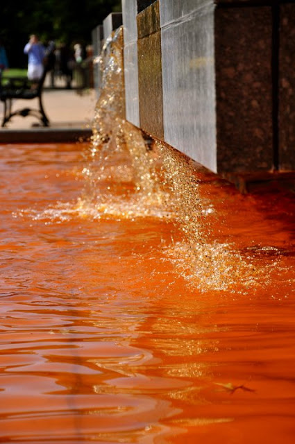 Orange Fountain at Oklahoma State Homecoming