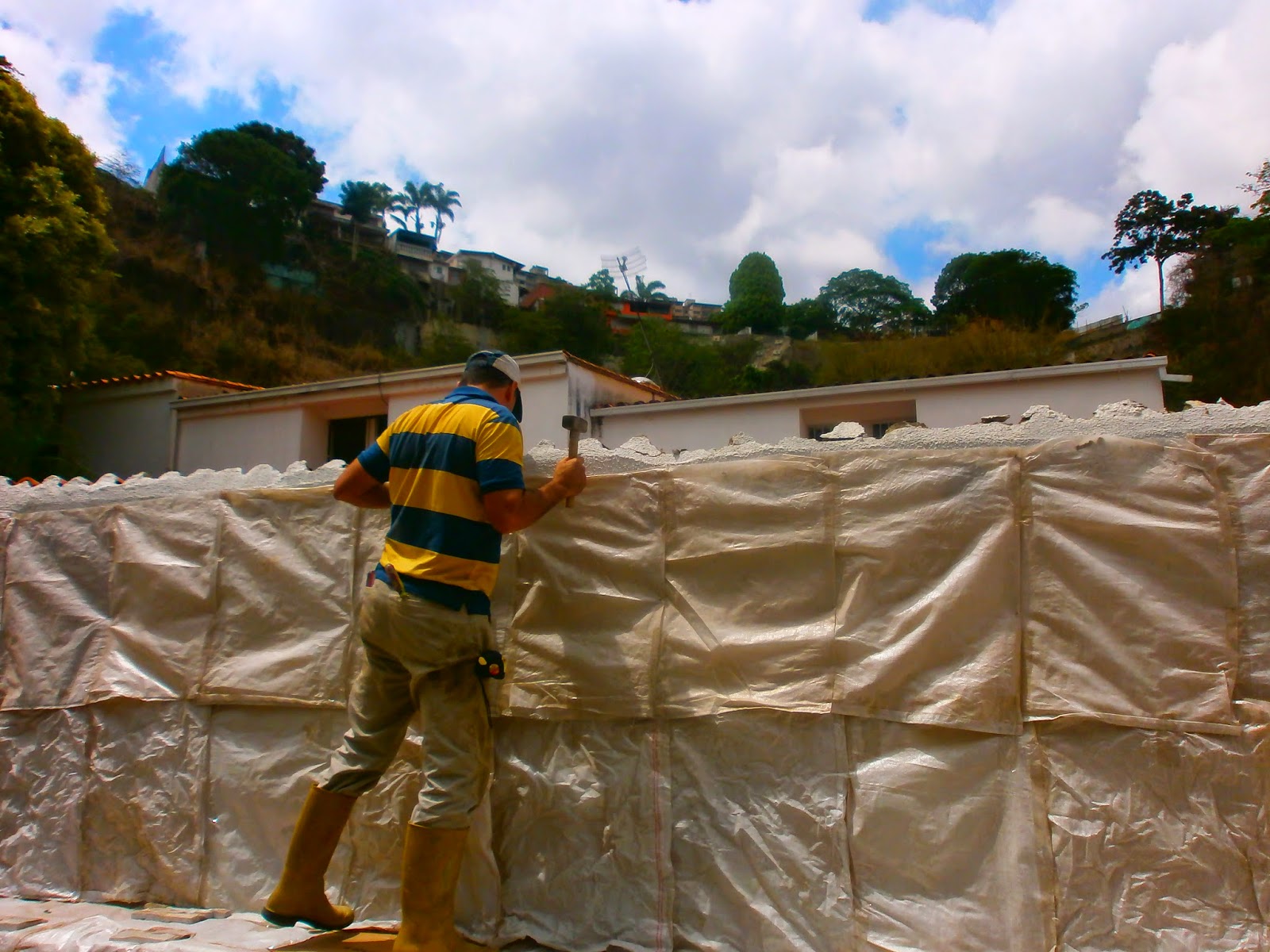 DECORA-YA / Remodelación de un Patio.