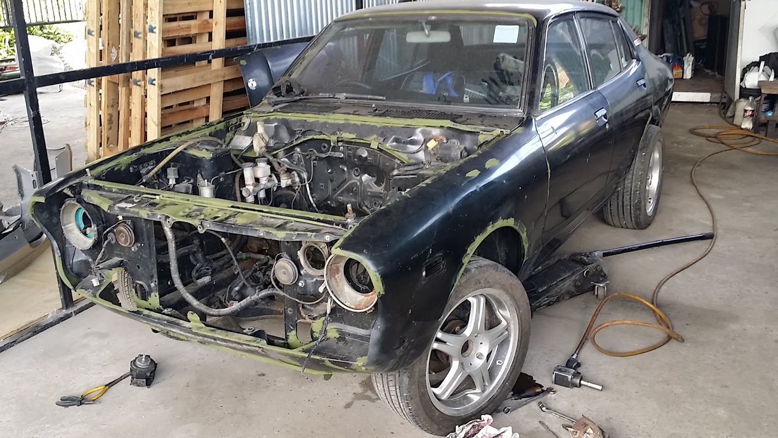 A Datsun Turbo Violet from 1974 Restoring the Datsun 120Y B210 Body