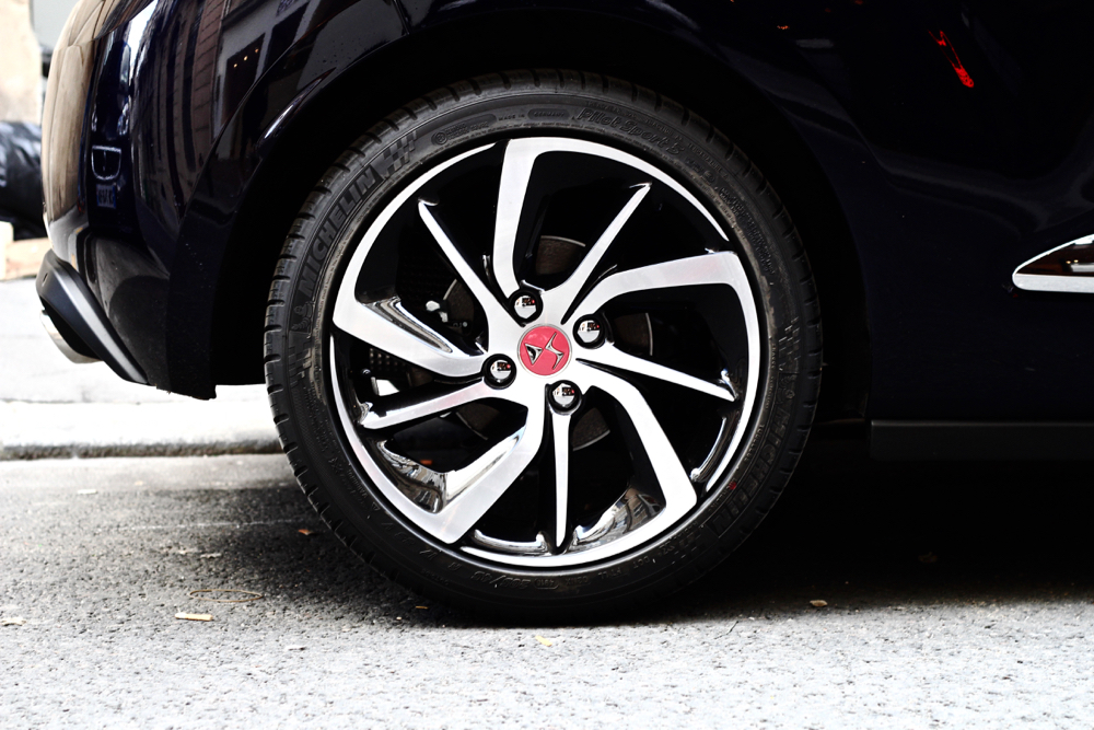 BLOG_MODE_HOMME_STYLE_DS3-ines-de-la-fressange-automobiles-editions-limite-voiture-luxe-premium-haut-gamme-test - 8