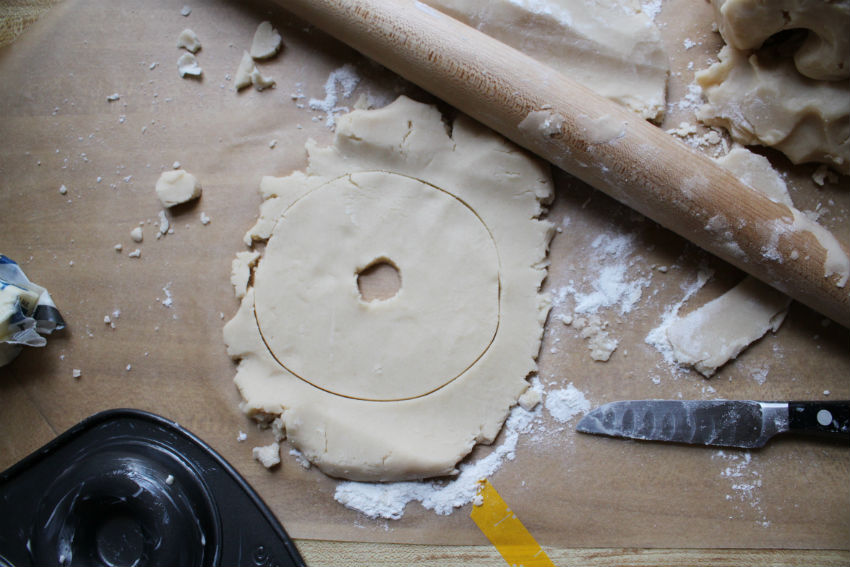 corner blog: donut pan idea no. 19: shortbread cookie cups