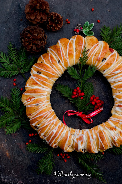 Earthycooking : Christmas Fruit Bread Wreath