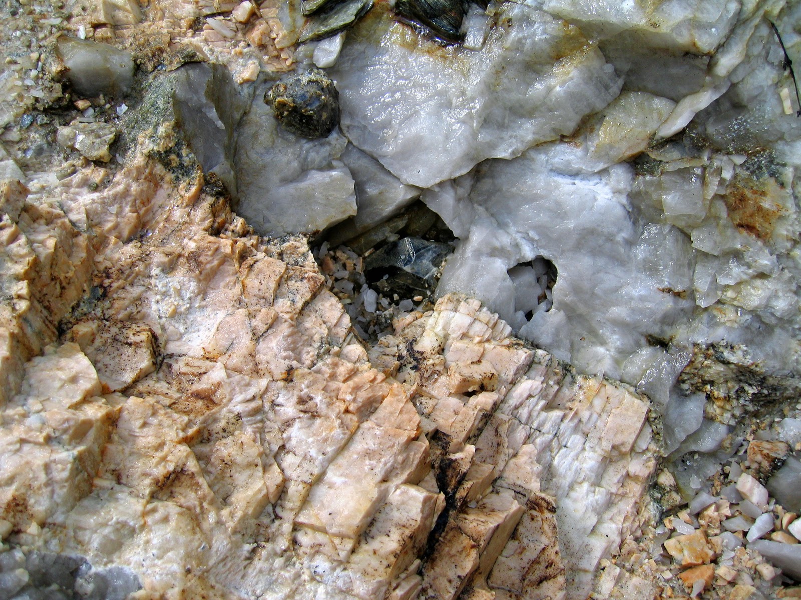 Mining the Havey First Quartz Pocket