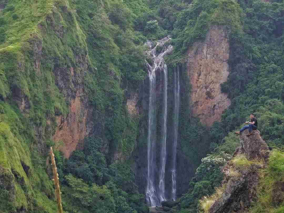 Pesona Air Terjun Tama'lulua, Si Air Terjun Cantik Asal Sulawesi