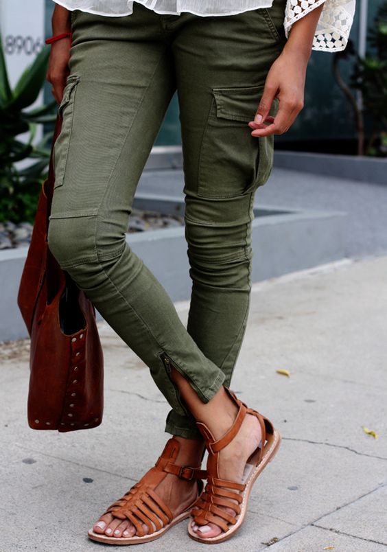 COLOR OF THE DAY: KHAKI - North Fashion