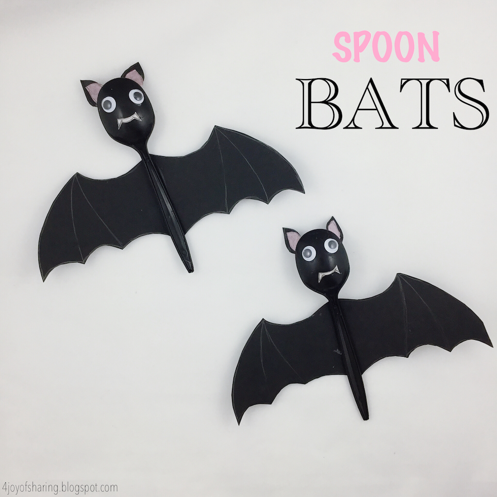 Bat Craft, Halloween Craft, Kids Craft, Easy Craft, Preschool Craft, School Craft, Daycare craft, homeschool activity, kids activities, kbnmoms, spooky craft, spoon craft