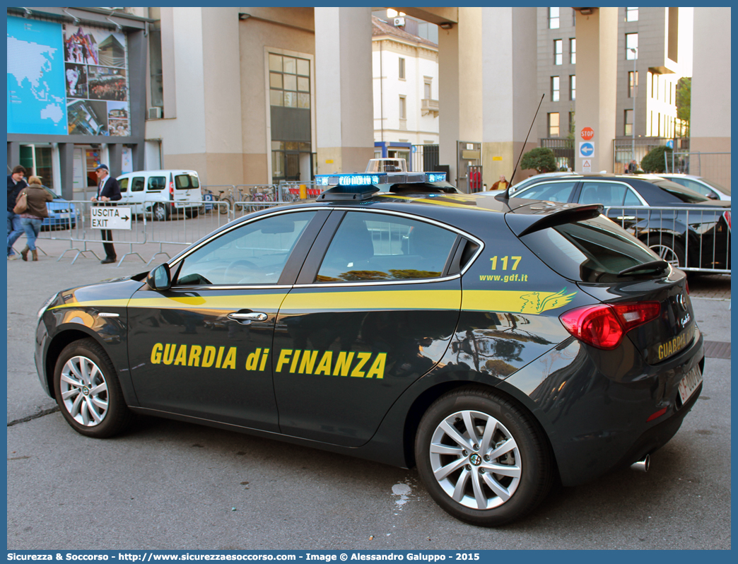 Arrivano le Alfa Romeo Giulietta per Polizia, Carabinieri e Guardia di Finanza Arrivano le Alfa Romeo Giulietta per Polizia, Carabinieri e Guardia di Finanza