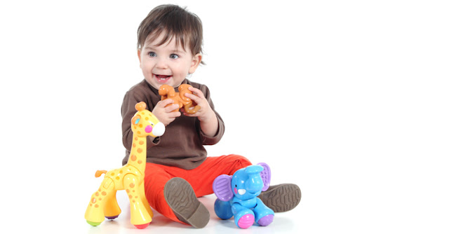 Si Kecil Suka Mengambil Mainan Temannya, Bagaimana Ini? Si Kecil Suka Mengambil Mainan Temannya, Bagaimana Ini?