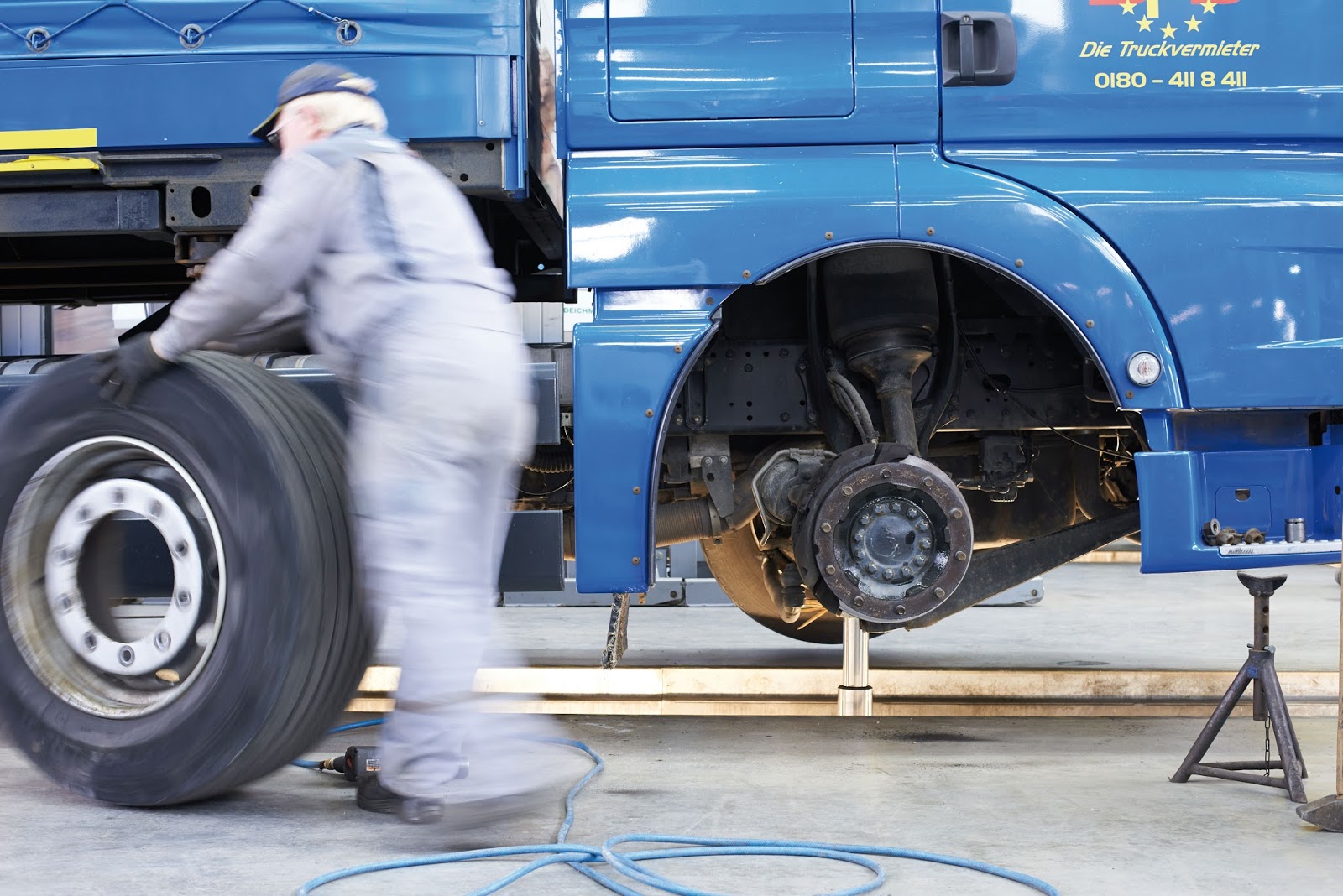 Les freins à disque pneumatiques poids lourds Mécanicien