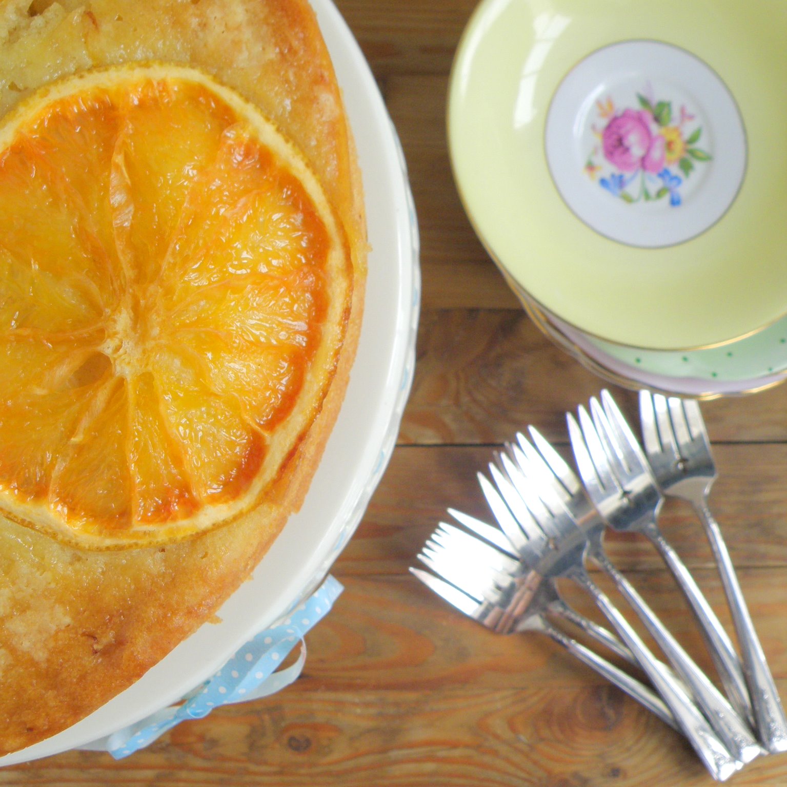 delicuteessen Vegan Grapefruit & Olive Oil Cake