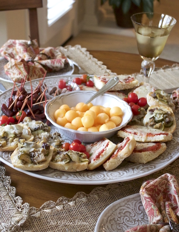 Styling and August Appetizer Party- www.gildedbloom.com Styling and August Appetizer Party- www.gildedbloom.com
