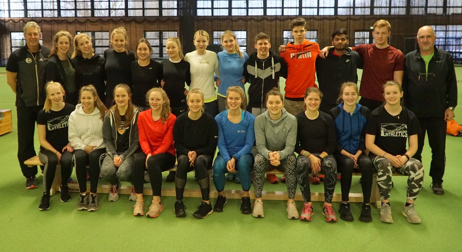 Gruppensieg Dank Gomez Dfb Elf Besiegt Nordirland 1 0 Pdf