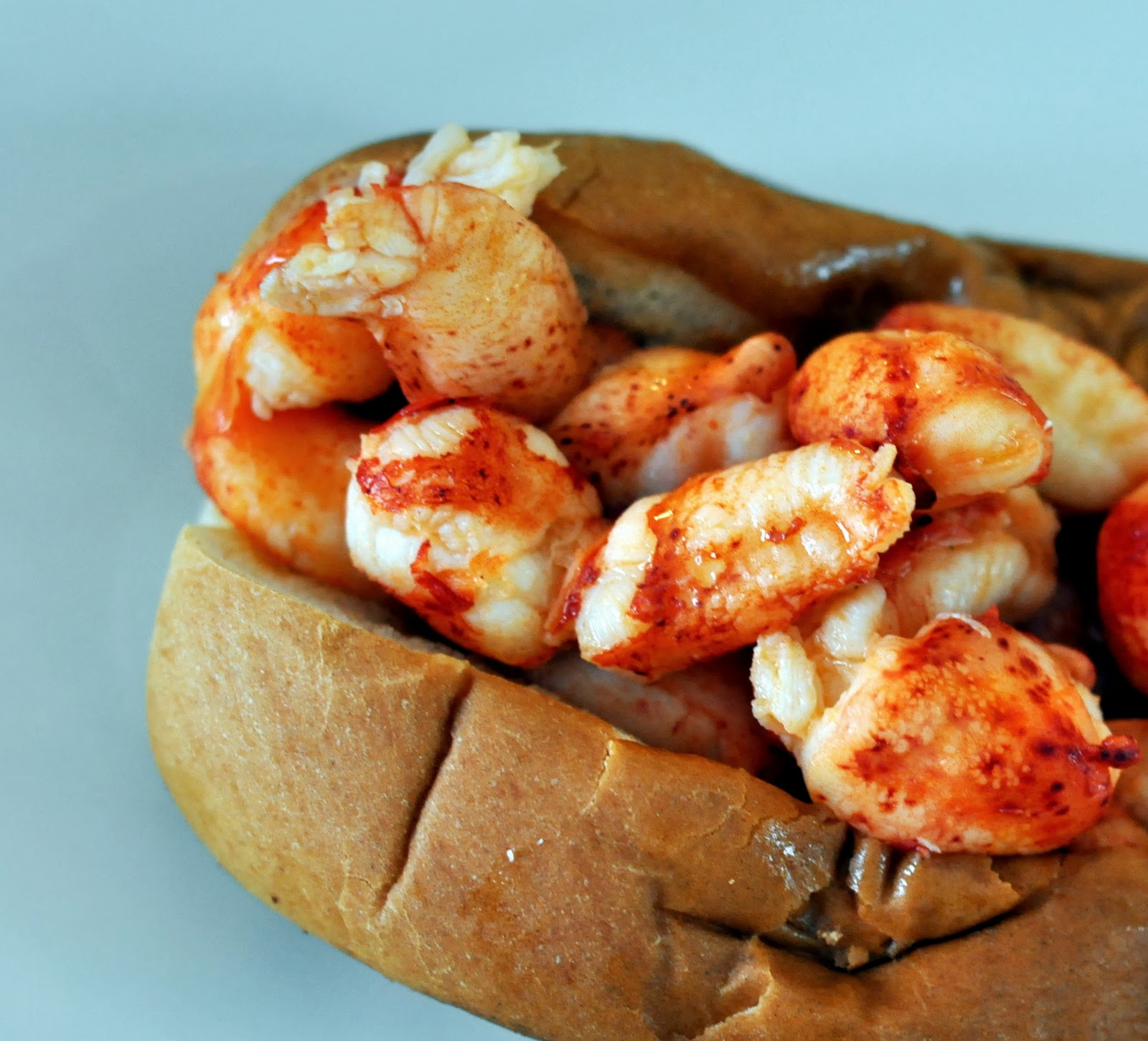 ConnecticutStyle Lobster Rolls with Butter {and a Review of Lobster