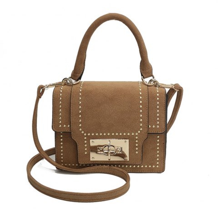 https://www.rosegal.com/shoulder-bags/bag-female-fashion-rivets-small-square-package-wild-handbag-shoulder-messenger-bag-1792700.html?lkid=12406378