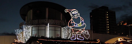 XXXmas - There's a problem with Brighton's Christmas lights | Wenn die Weihnachtsbeleuchtung einer Stadt speziell ist ... ( 1 Video )