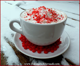 Red Hot Cocoa: Delicious hot chocolate infused with a bit of cinnamon spicyness and a kick of liqueur. Perfect for Valentine's Day | Recipe developed by www.BakingInATornado.com | #recipe #drink #ValentinesDay