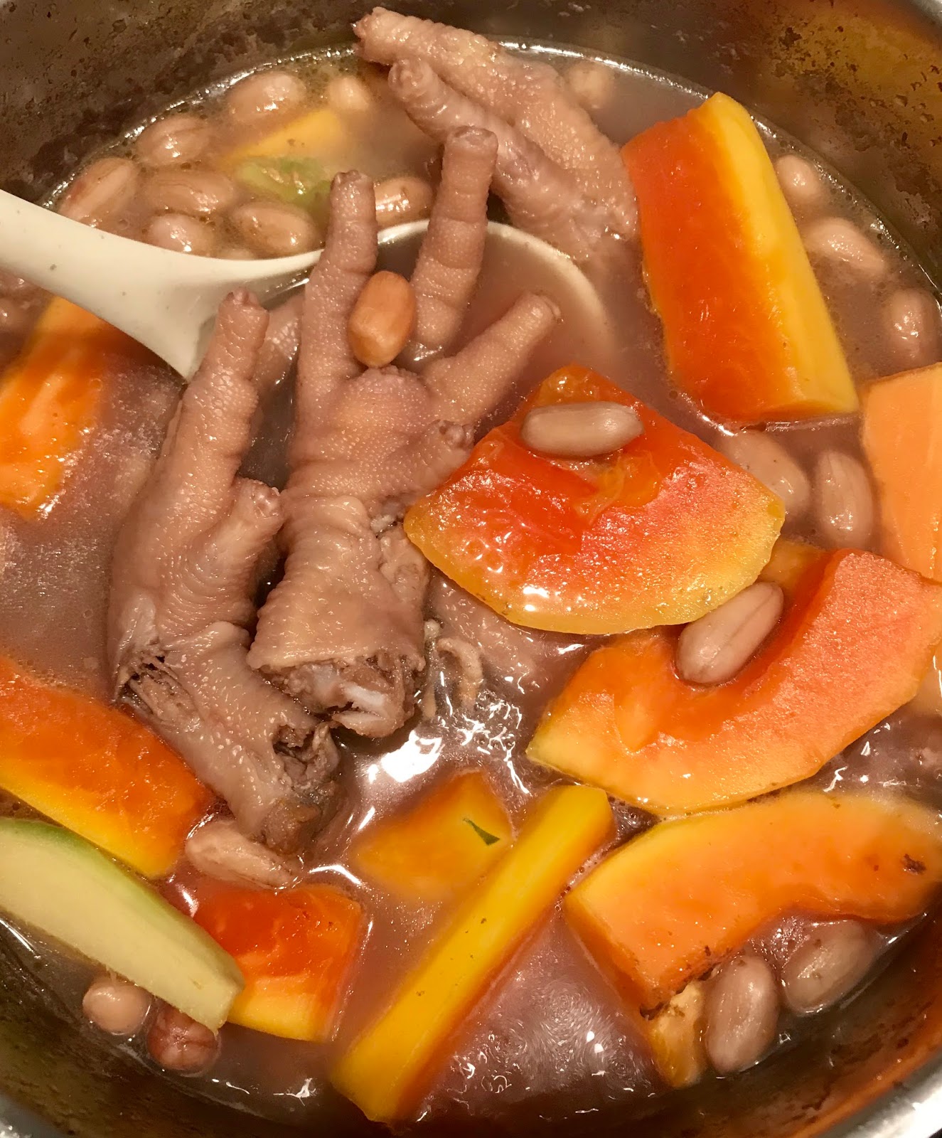 Once upon a cook Papaya, Peanut and Chicken Feet Soup 木瓜花生雞腳湯