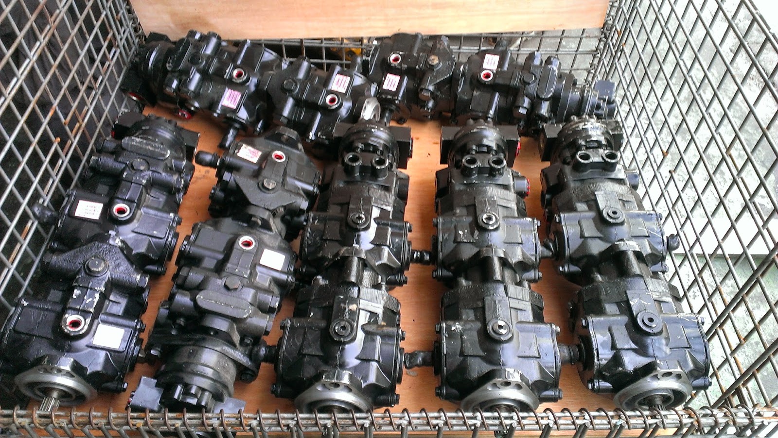 南園五金行 NanYuan Hydraulics EATON 78363RBU02 Tandem Piston Pump